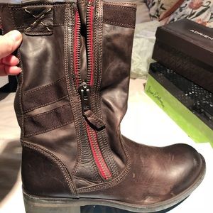 Steve Madden chocolate brown boots